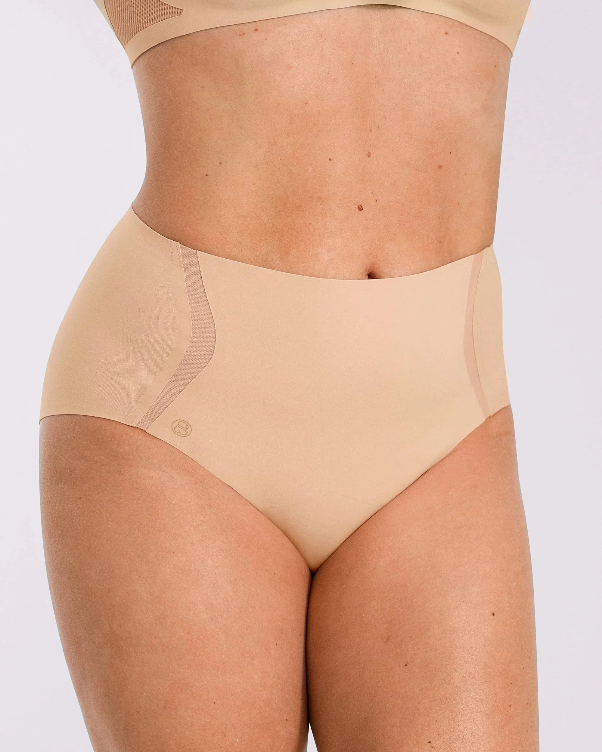 Bare Essentials™ AirSlim® Unlined Wireless Back Support Bra + Brief